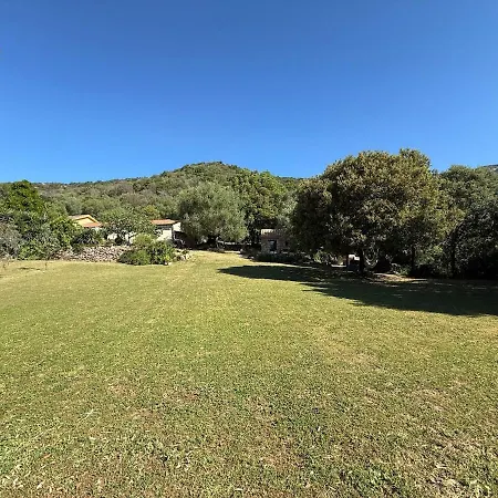 Casa Vittoriano Dreamy Sardinian Stazzo * Bortigiadas