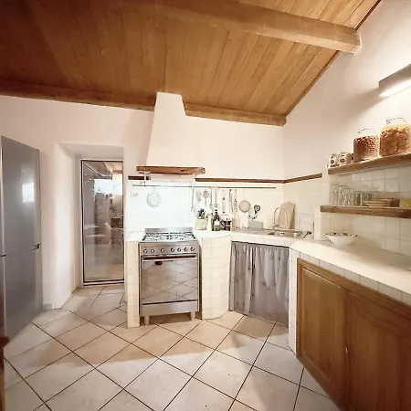 Casa Vittoriano Dreamy Sardinian Stazzo * Bortigiadas